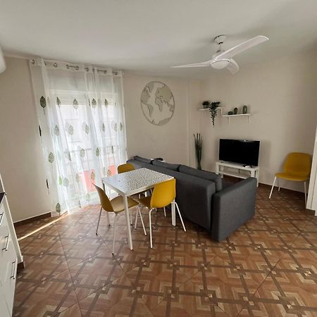 Apartamentos Mareabeach Торемолинос Екстериор снимка