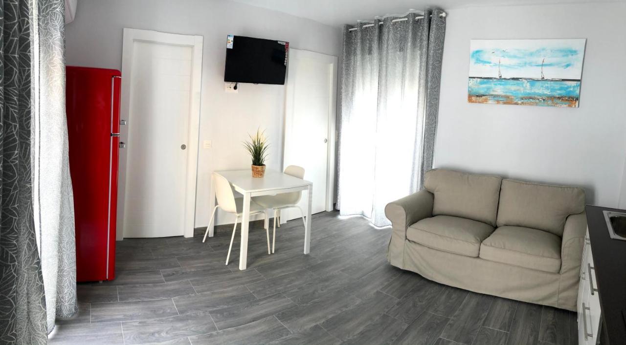 Apartamentos Mareabeach Торемолинос Екстериор снимка